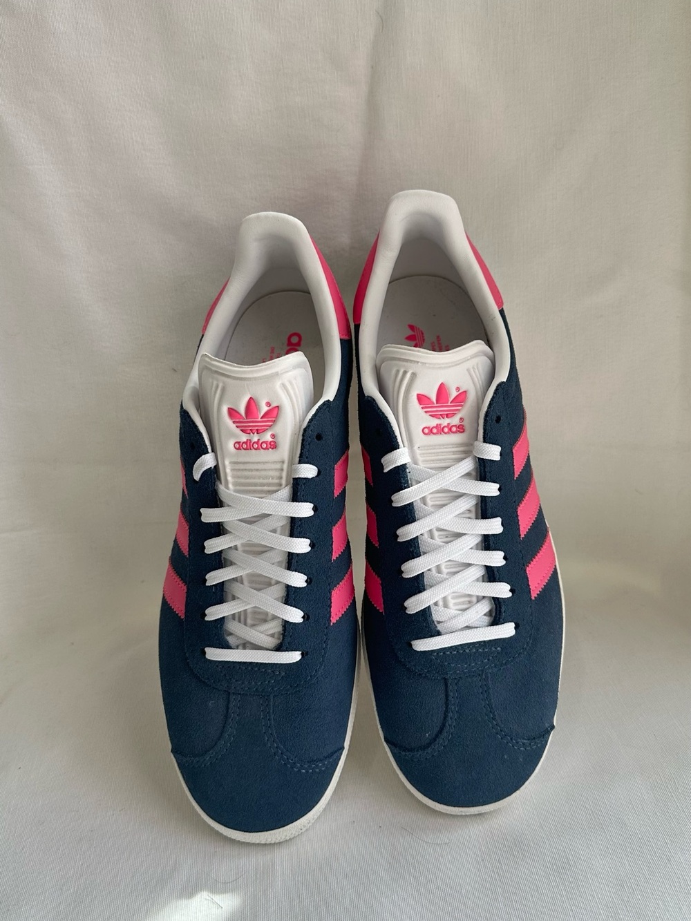 Women’s Navy & Pink Sneakers